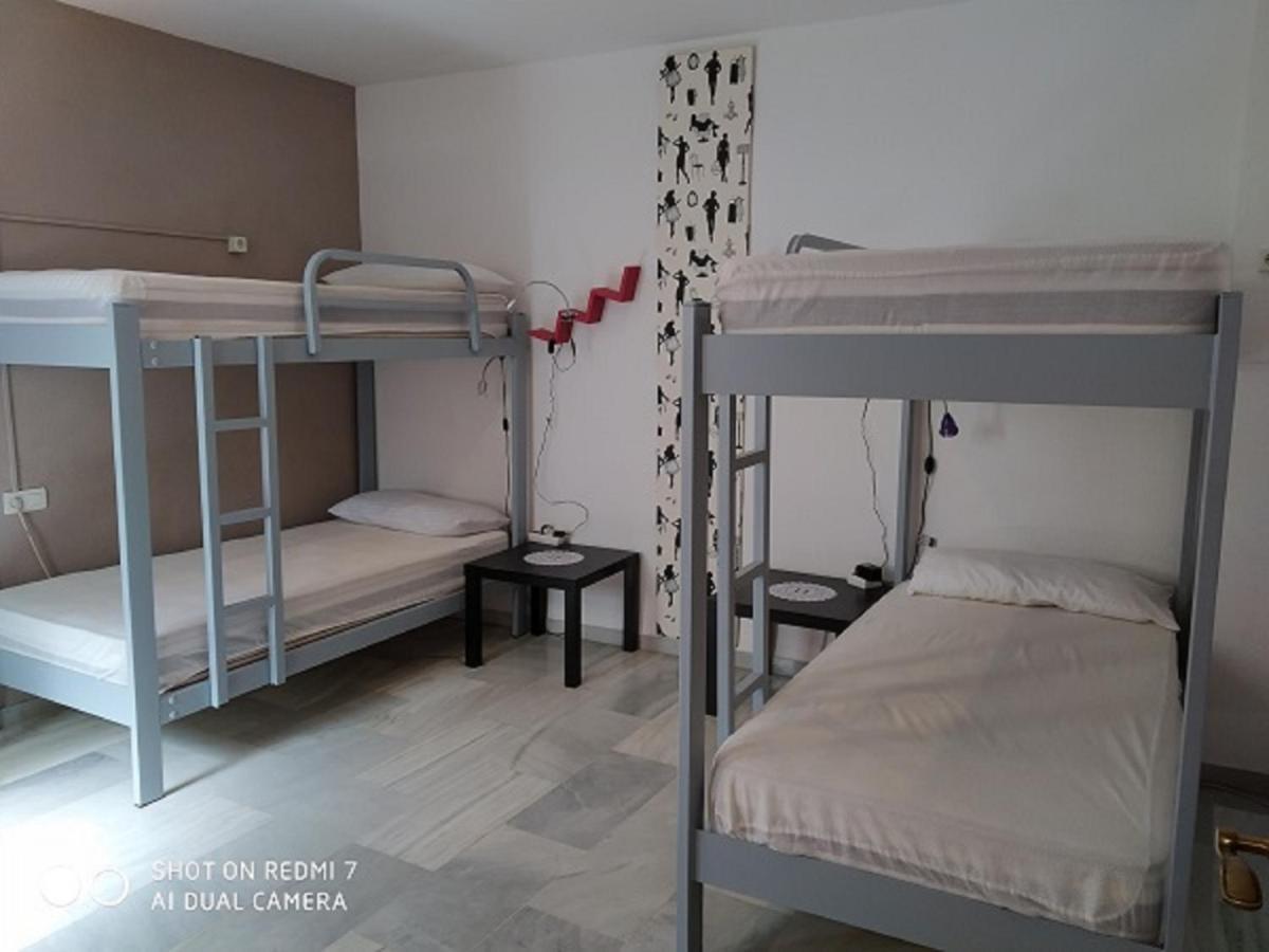 Granada Old Town Hostel מראה חיצוני תמונה