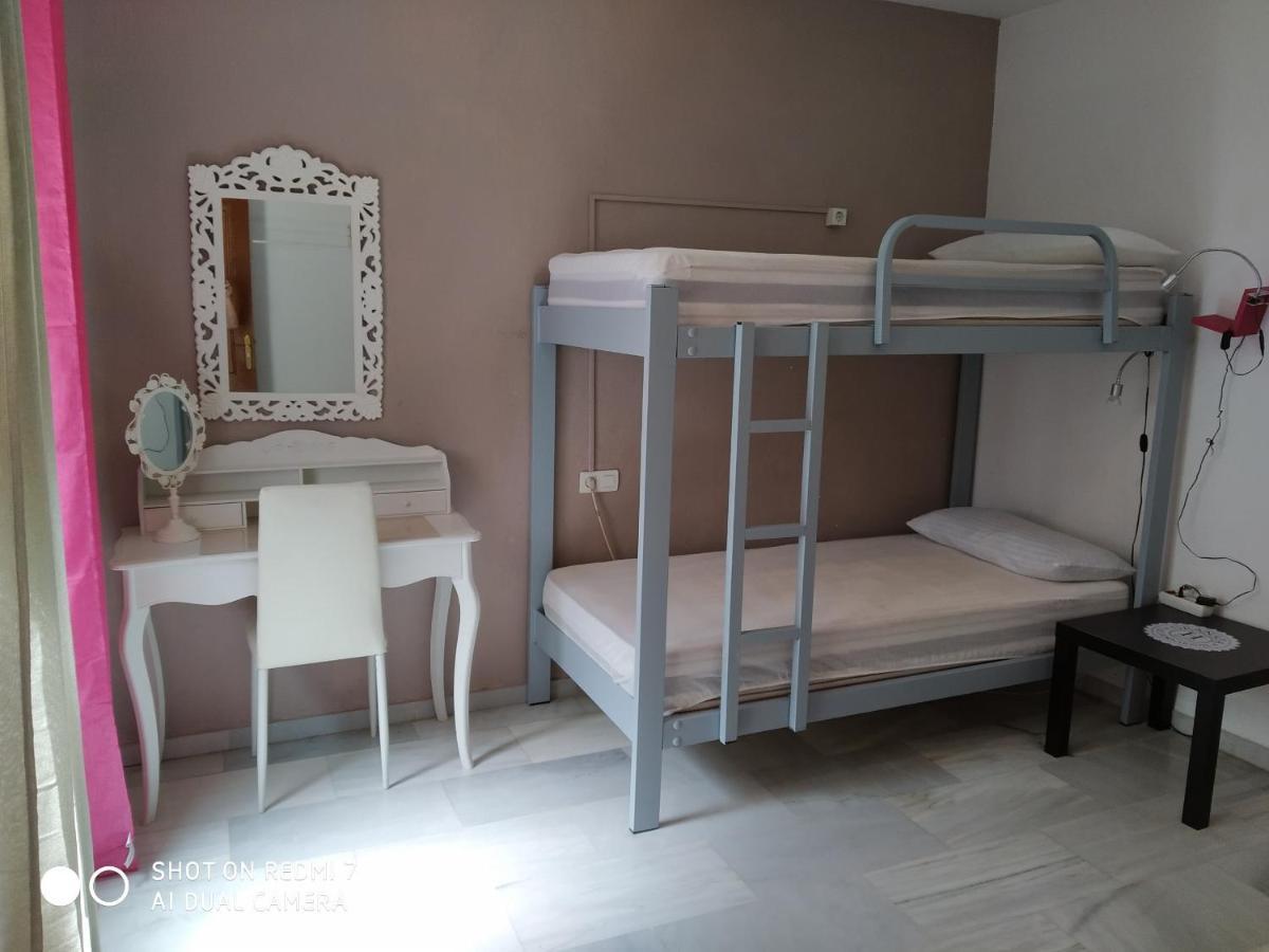 Granada Old Town Hostel מראה חיצוני תמונה