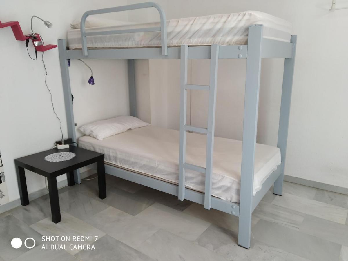 Granada Old Town Hostel מראה חיצוני תמונה