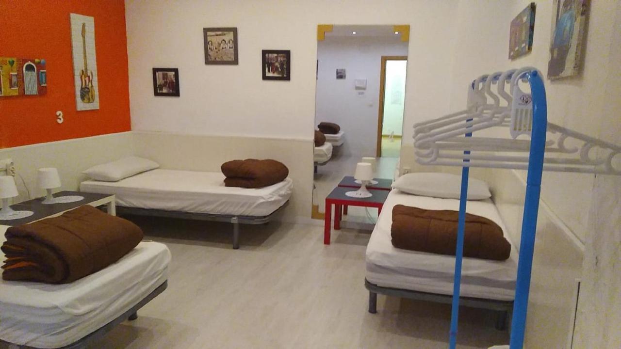 Granada Old Town Hostel מראה חיצוני תמונה