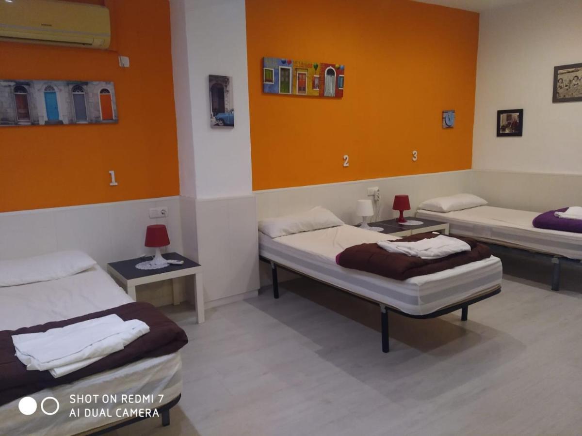 Granada Old Town Hostel מראה חיצוני תמונה