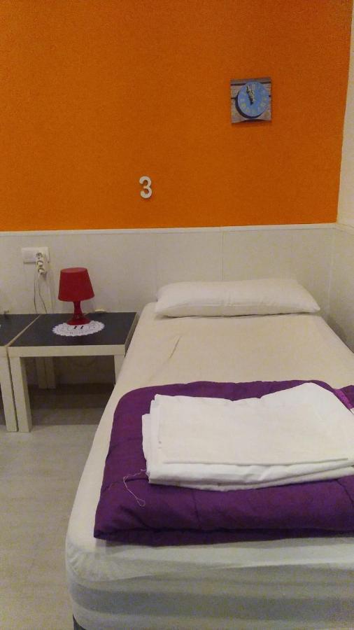 Granada Old Town Hostel מראה חיצוני תמונה