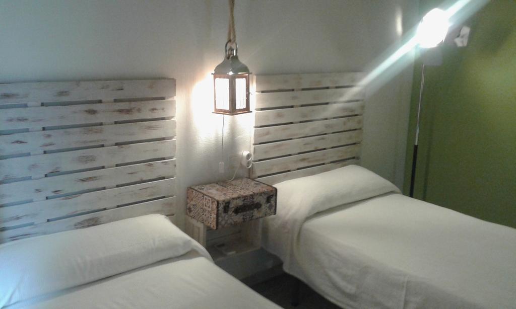 Granada Old Town Hostel מראה חיצוני תמונה
